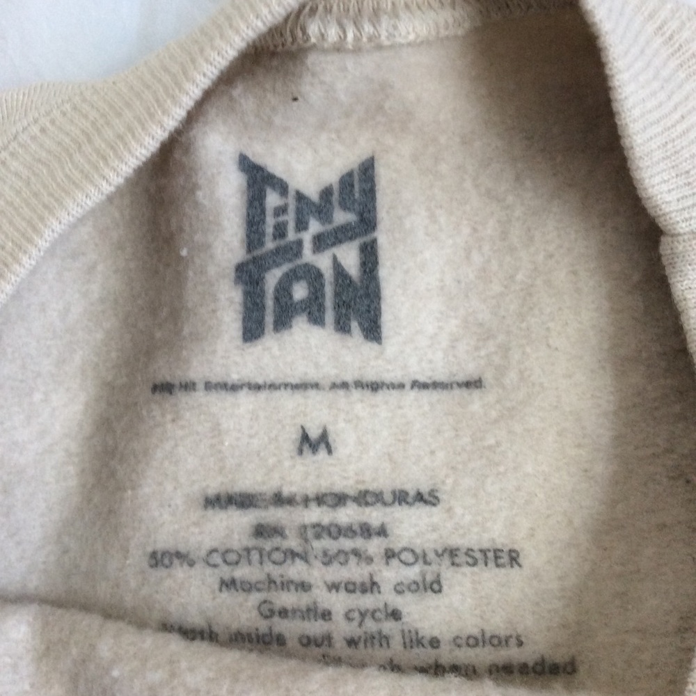 Sweater - Picture 3 of 3
